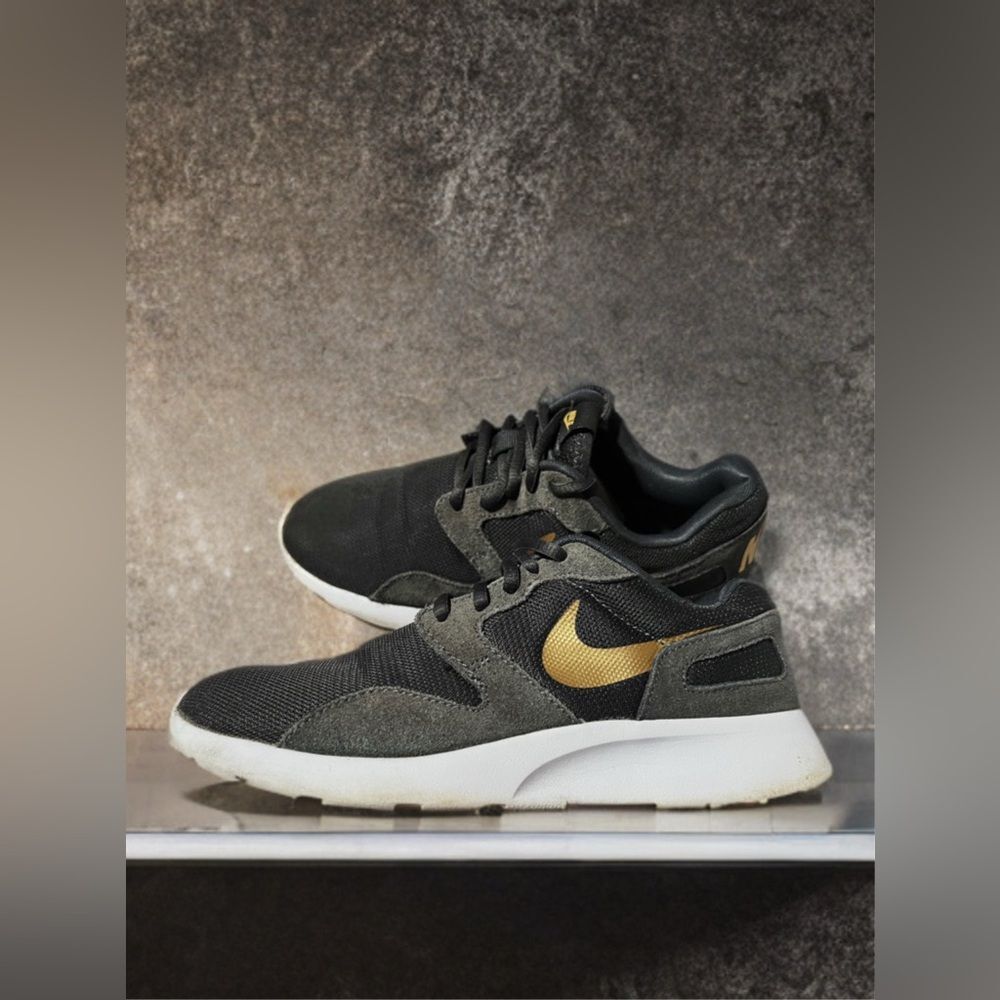 Nike Kaishi Womens Running Shoes 7.5 Anthracite Gold 654845-071